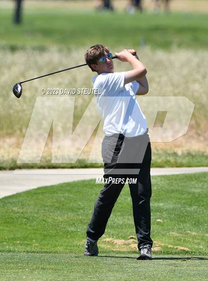 Thumbnail 2 in CIF SJS Boys Masters Golf Championship photogallery.