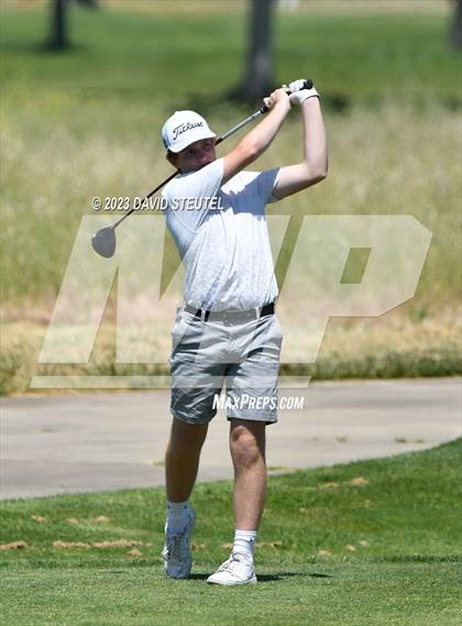 Thumbnail 3 in CIF SJS Boys Masters Golf Championship photogallery.