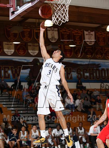 Thumbnail 2 in Mater Dei vs. Warren (Jim Harris Memorial) photogallery.