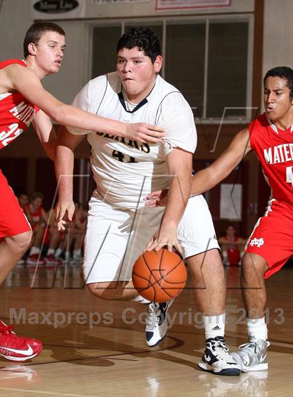 Thumbnail 3 in Mater Dei vs. Warren (Jim Harris Memorial) photogallery.