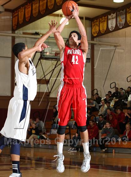 Thumbnail 2 in Mater Dei vs. Warren (Jim Harris Memorial) photogallery.