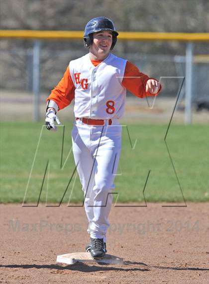 Thumbnail 2 in Honey Grove vs. Trenton (Sam Rayburn Wood Bat Tournament) photogallery.