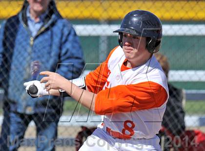 Thumbnail 3 in Honey Grove vs. Trenton (Sam Rayburn Wood Bat Tournament) photogallery.