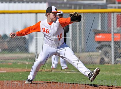 Thumbnail 2 in Honey Grove vs. Trenton (Sam Rayburn Wood Bat Tournament) photogallery.