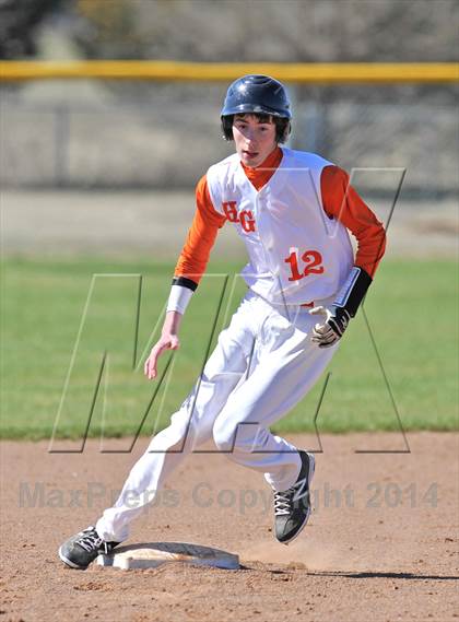 Thumbnail 3 in Honey Grove vs. Trenton (Sam Rayburn Wood Bat Tournament) photogallery.