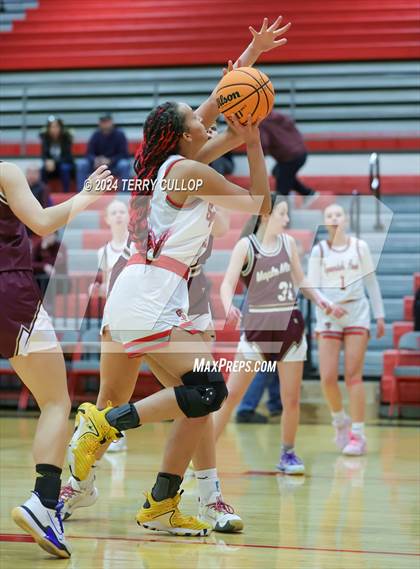 Thumbnail 2 in Maple Mountain @ Spanish Fork photogallery.