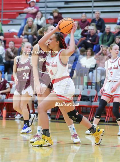 Thumbnail 2 in Maple Mountain @ Spanish Fork photogallery.