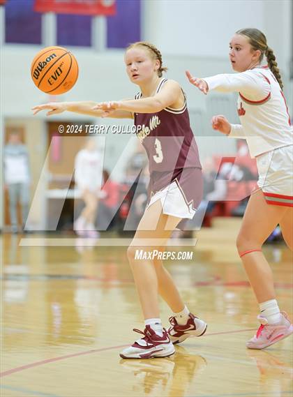 Thumbnail 2 in Maple Mountain @ Spanish Fork photogallery.
