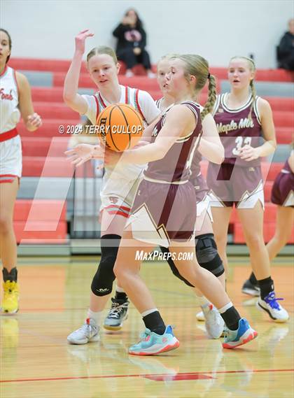Thumbnail 3 in Maple Mountain @ Spanish Fork photogallery.