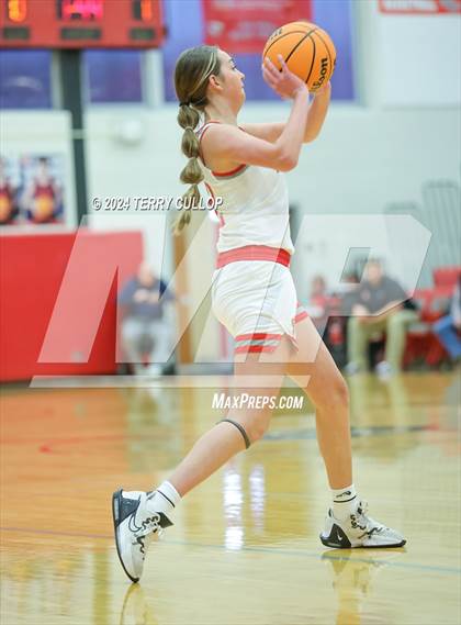Thumbnail 1 in Maple Mountain @ Spanish Fork photogallery.