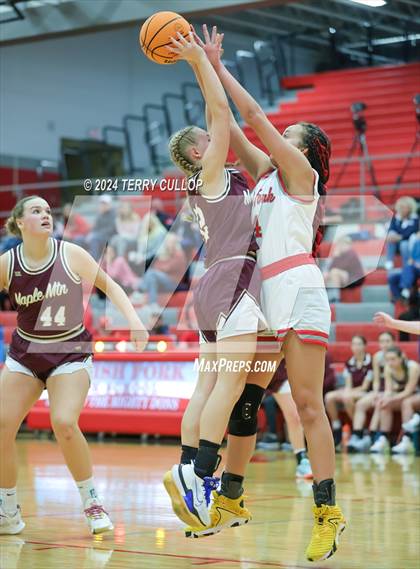 Thumbnail 2 in Maple Mountain @ Spanish Fork photogallery.