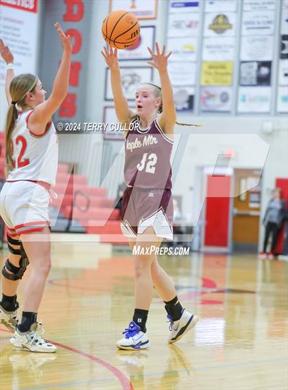 Thumbnail 3 in Maple Mountain @ Spanish Fork photogallery.