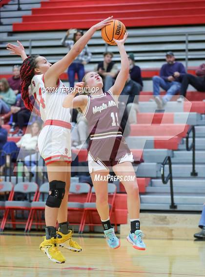 Thumbnail 2 in Maple Mountain @ Spanish Fork photogallery.