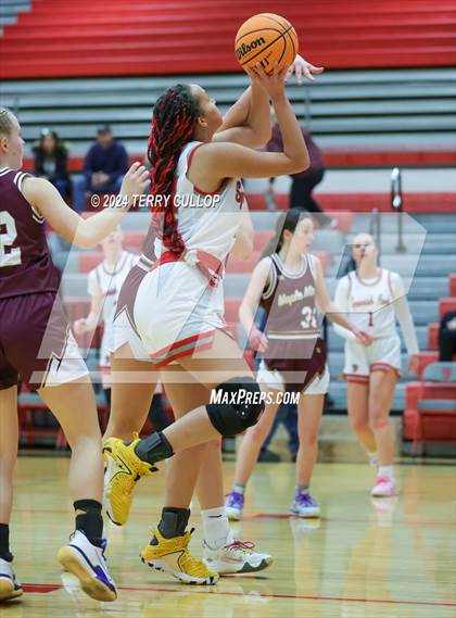 Thumbnail 3 in Maple Mountain @ Spanish Fork photogallery.