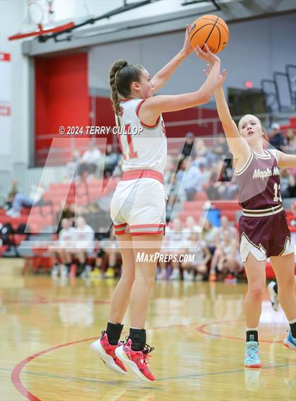 Thumbnail 1 in Maple Mountain @ Spanish Fork photogallery.