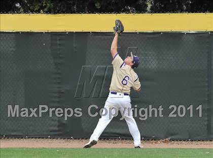 Thumbnail 3 in Notre Dame Prep vs St. Francis (Hard 9 National Classic) photogallery.
