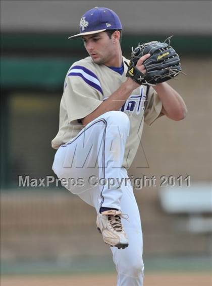 Thumbnail 3 in Notre Dame Prep vs St. Francis (Hard 9 National Classic) photogallery.