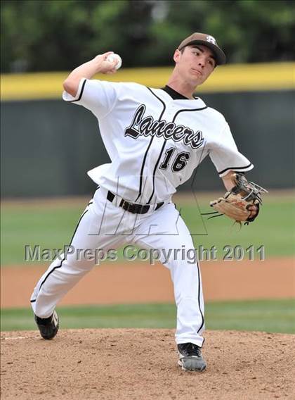 Thumbnail 3 in Notre Dame Prep vs St. Francis (Hard 9 National Classic) photogallery.