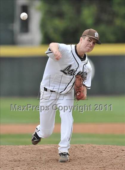 Thumbnail 2 in Notre Dame Prep vs St. Francis (Hard 9 National Classic) photogallery.