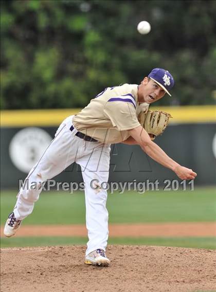 Thumbnail 2 in Notre Dame Prep vs St. Francis (Hard 9 National Classic) photogallery.