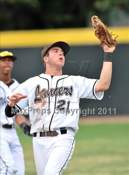 Thumbnail 3 in Notre Dame Prep vs St. Francis (Hard 9 National Classic) photogallery.