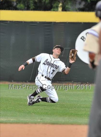 Thumbnail 3 in Notre Dame Prep vs St. Francis (Hard 9 National Classic) photogallery.