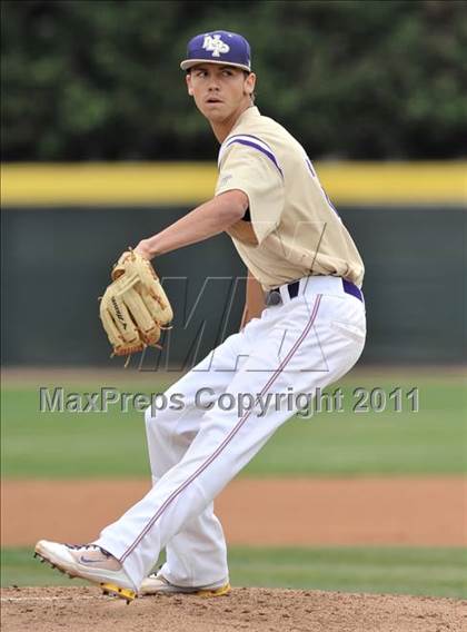 Thumbnail 3 in Notre Dame Prep vs St. Francis (Hard 9 National Classic) photogallery.