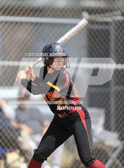 Thumbnail 2 in Chaminade vs Fairfax photogallery.
