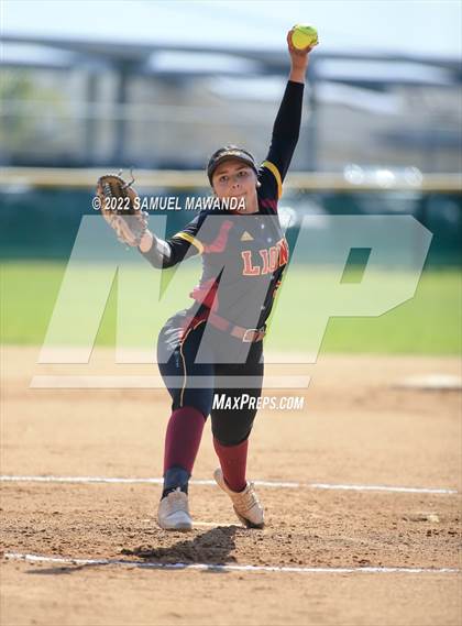 Thumbnail 1 in Chaminade vs Fairfax photogallery.
