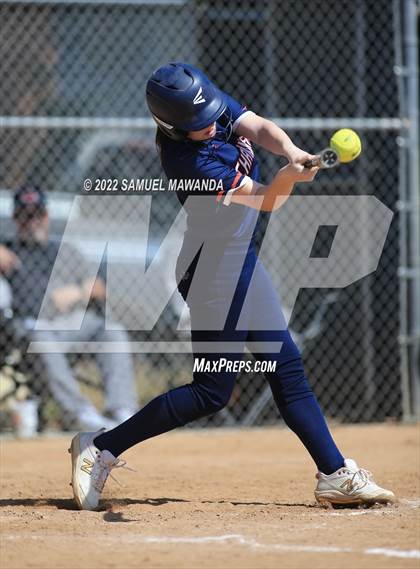 Thumbnail 1 in Chaminade vs Fairfax photogallery.