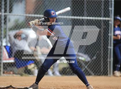 Thumbnail 2 in Chaminade vs Fairfax photogallery.