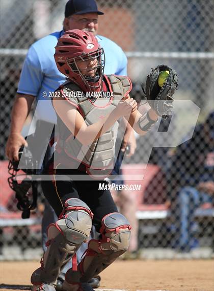 Thumbnail 1 in Chaminade vs Fairfax photogallery.