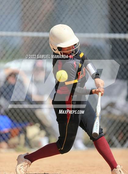 Thumbnail 1 in Chaminade vs Fairfax photogallery.
