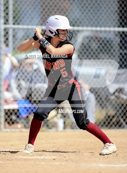 Thumbnail 1 in Chaminade vs Fairfax photogallery.