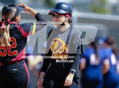 Thumbnail 2 in Chaminade vs Fairfax photogallery.