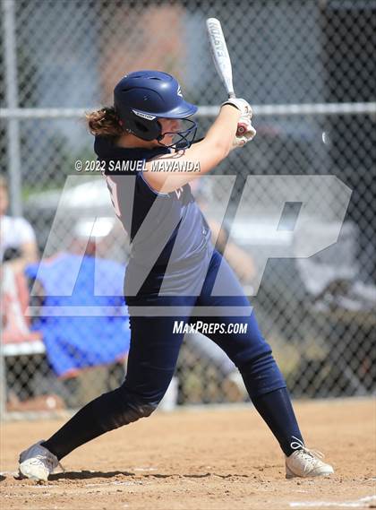 Thumbnail 3 in Chaminade vs Fairfax photogallery.