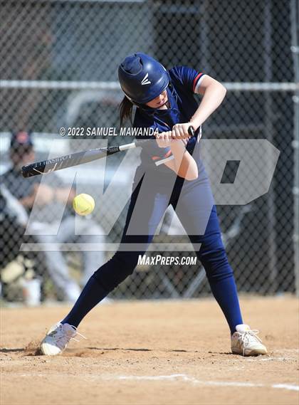 Thumbnail 1 in Chaminade vs Fairfax photogallery.