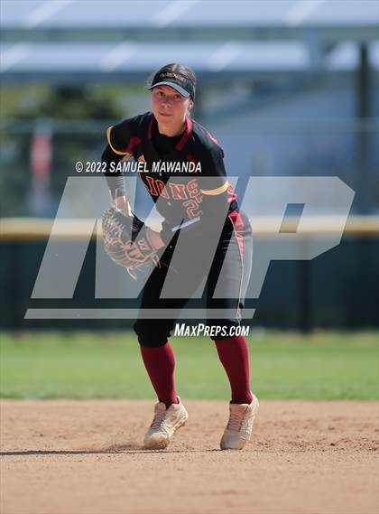 Thumbnail 2 in Chaminade vs Fairfax photogallery.
