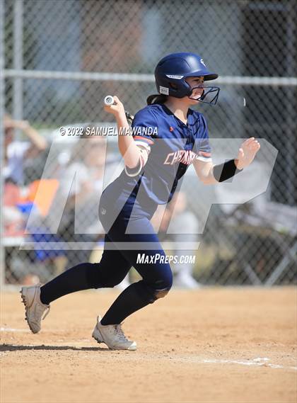 Thumbnail 2 in Chaminade vs Fairfax photogallery.