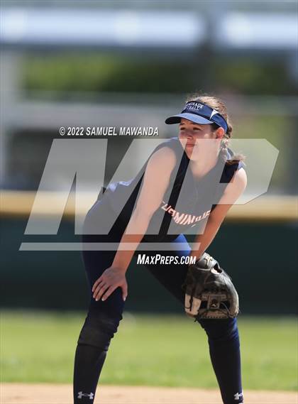 Thumbnail 3 in Chaminade vs Fairfax photogallery.