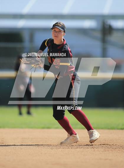 Thumbnail 2 in Chaminade vs Fairfax photogallery.
