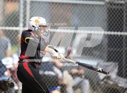Thumbnail 3 in Chaminade vs Fairfax photogallery.