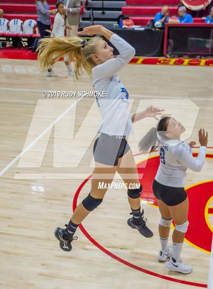 Thumbnail 2 in Valhalla vs. Maranatha Christian (CIF SDS D2 Finals) photogallery.