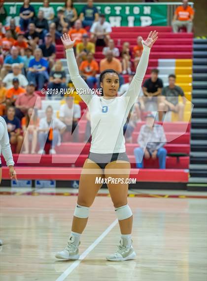Thumbnail 1 in Valhalla vs. Maranatha Christian (CIF SDS D2 Finals) photogallery.