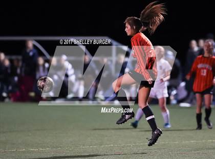 Thumbnail 2 in Staples vs. Ridgefield (FCIAC Semifinal) photogallery.