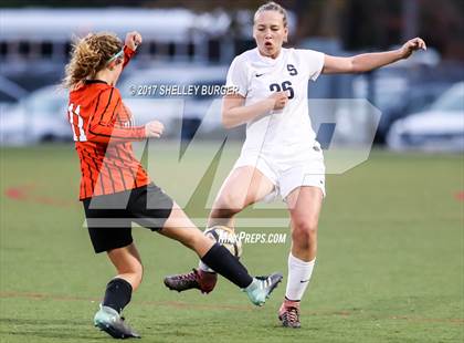 Thumbnail 1 in Staples vs. Ridgefield (FCIAC Semifinal) photogallery.