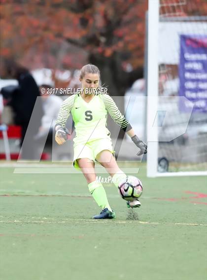 Thumbnail 1 in Staples vs. Ridgefield (FCIAC Semifinal) photogallery.