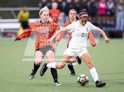 Thumbnail 3 in Staples vs. Ridgefield (FCIAC Semifinal) photogallery.