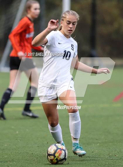 Thumbnail 2 in Staples vs. Ridgefield (FCIAC Semifinal) photogallery.