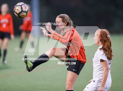 Thumbnail 1 in Staples vs. Ridgefield (FCIAC Semifinal) photogallery.